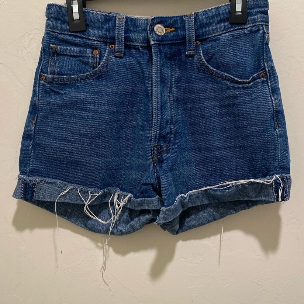 & denim high waisted jean shorts, size 2, EUC